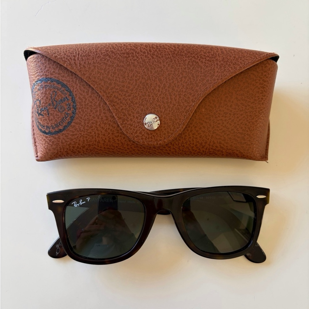 Ray-Ban Tortoise Brown Wayfarer Sunglasses (Polarized)